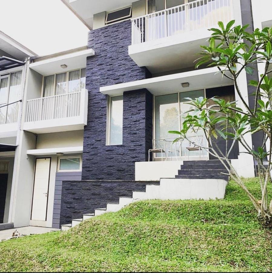 Imah Dago Villa - Budget Staycation Villa In บันดุง ภายนอก รูปภาพ
